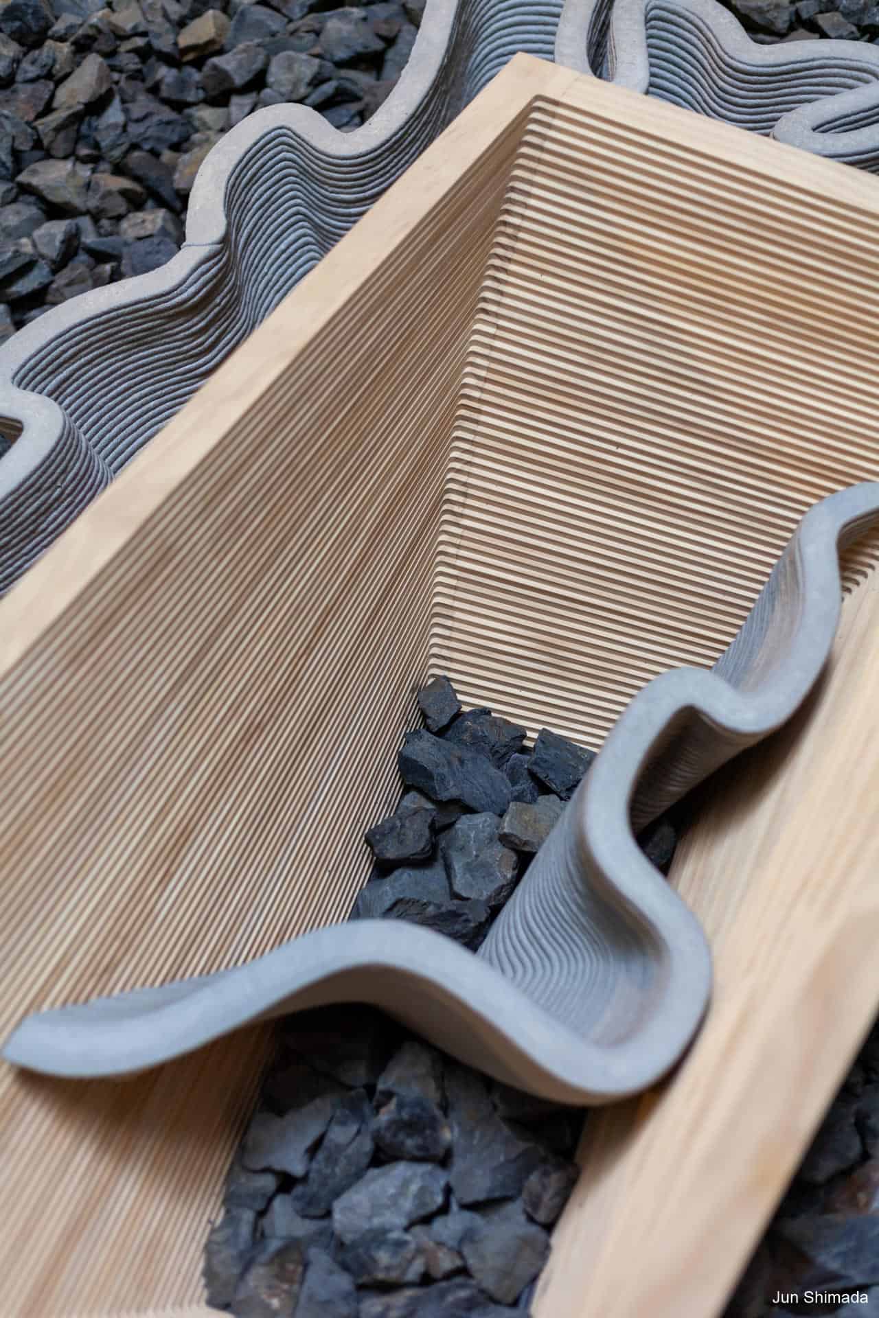 Sculpture en bois et béton