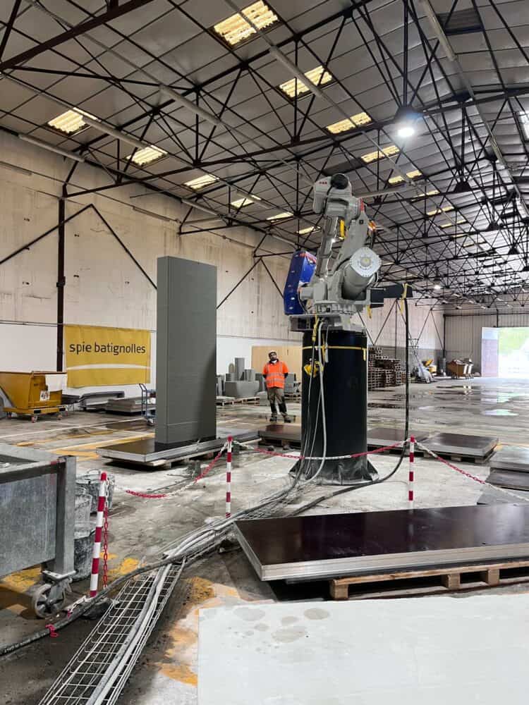Column formwork for the Aubervilliers Olympic swimming pool