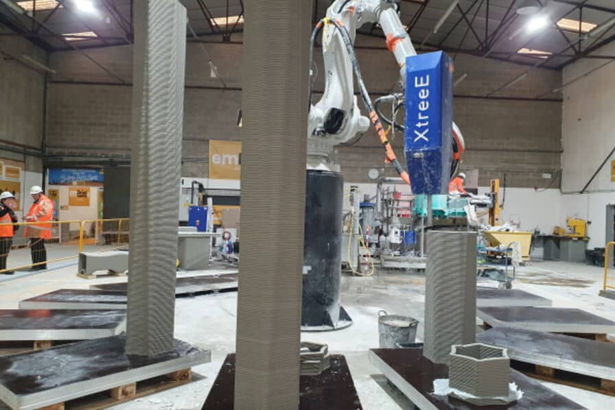 Column formwork for the Aubervilliers Olympic swimming pool