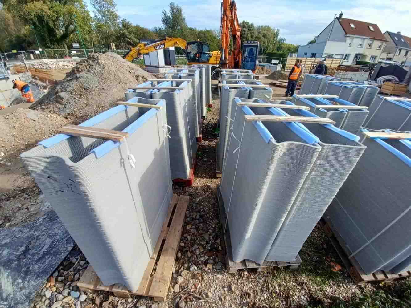 Walls for marine works